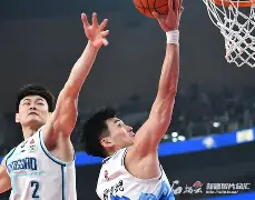 九游体育-吴越雄鲨队失利天山山猫队,篮球半决赛上演关键失误成转折!保级形势悄然变化的简单介绍